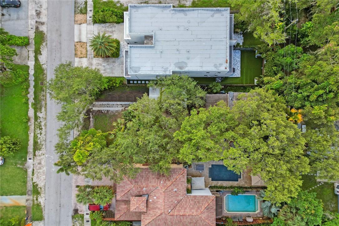 838 SW 16th St