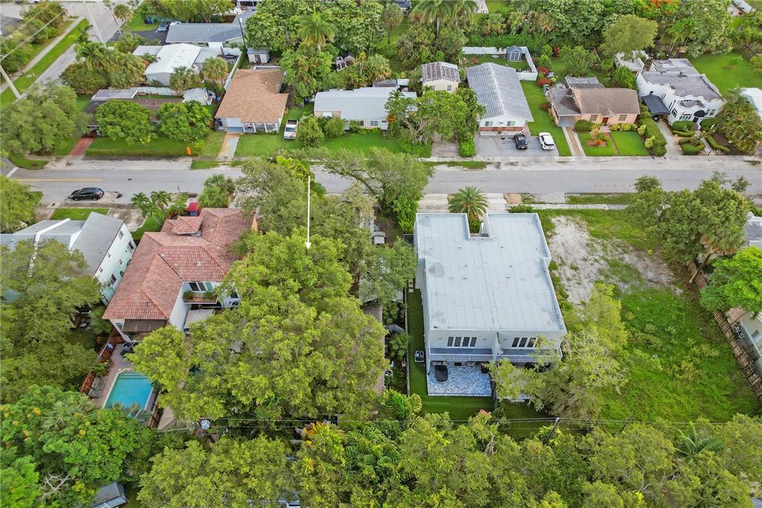 838 SW 16th St