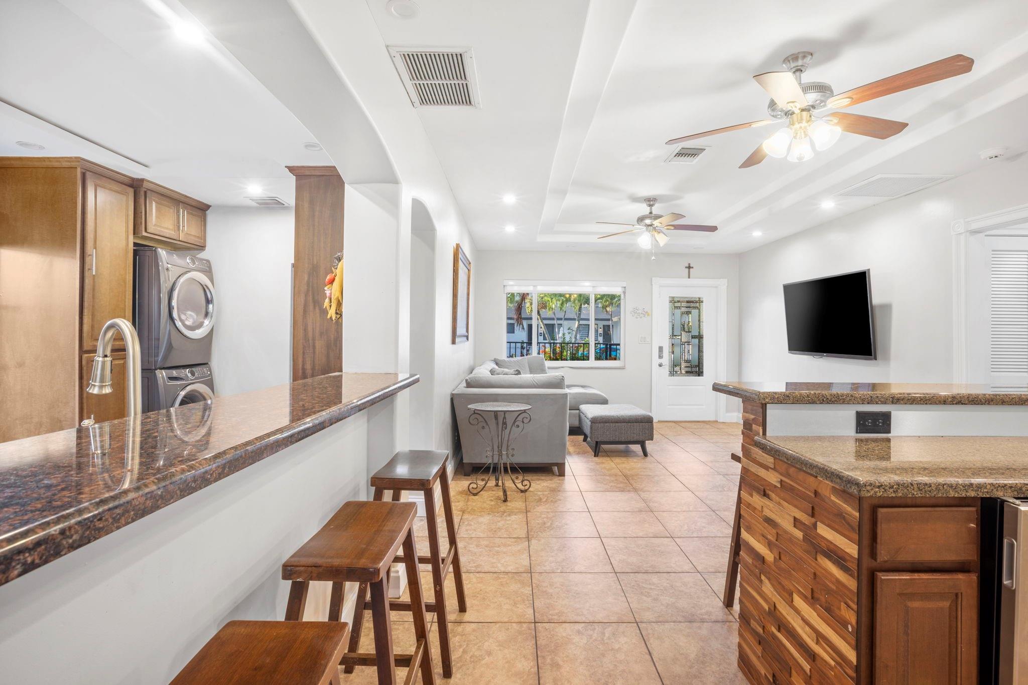 1200 Citrus Isle