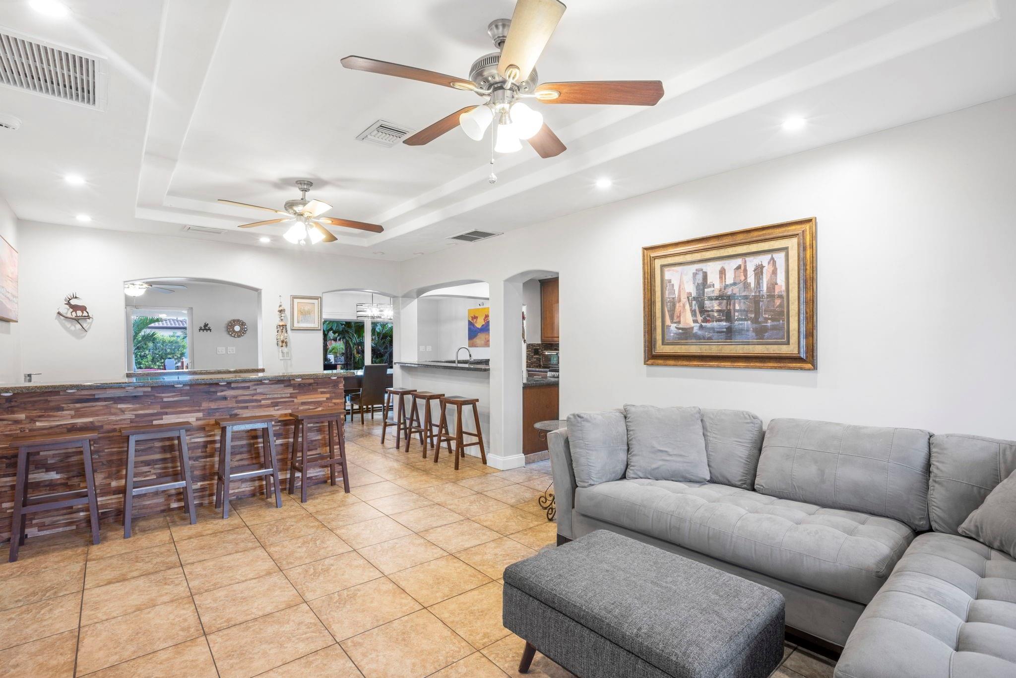 1200 Citrus Isle