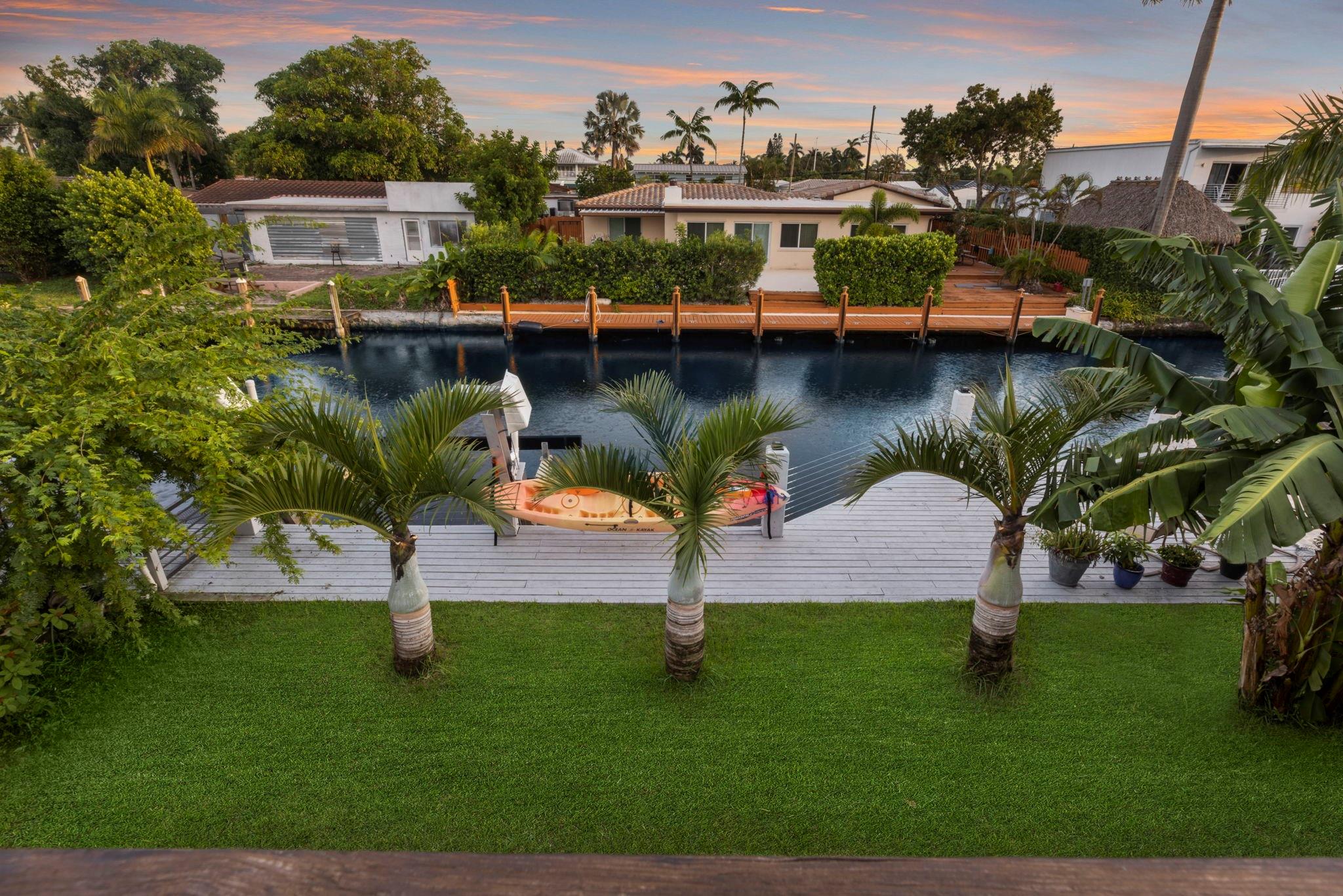 1200 Citrus Isle