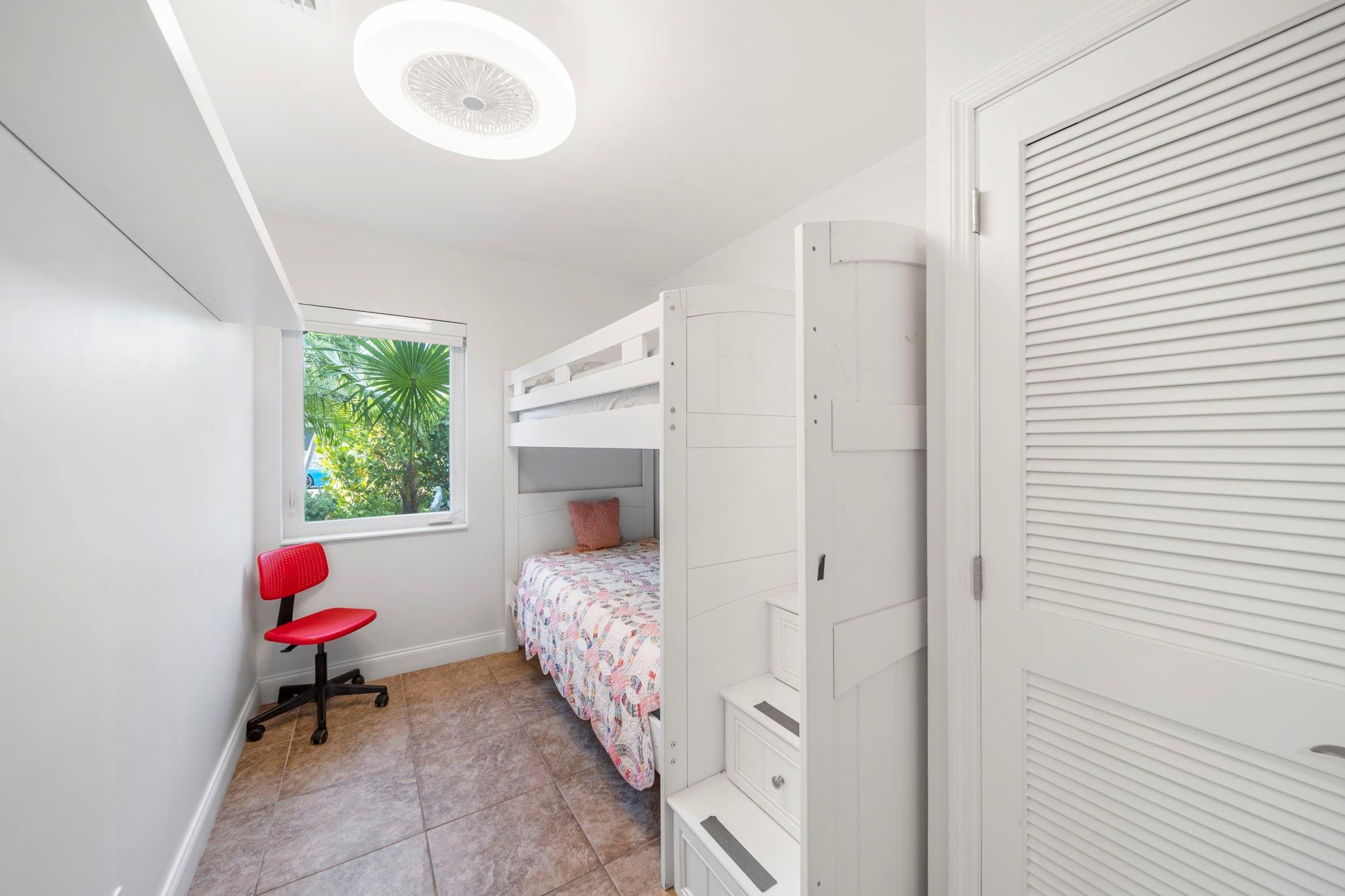 1200 Citrus Isle