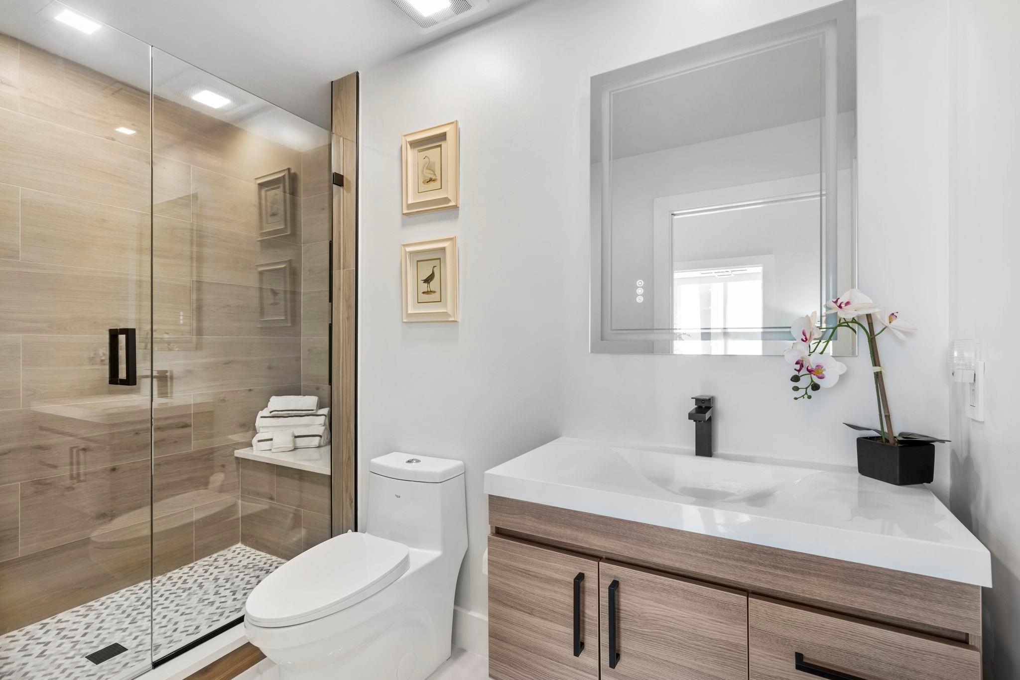315 NE 3rd Ave 1001