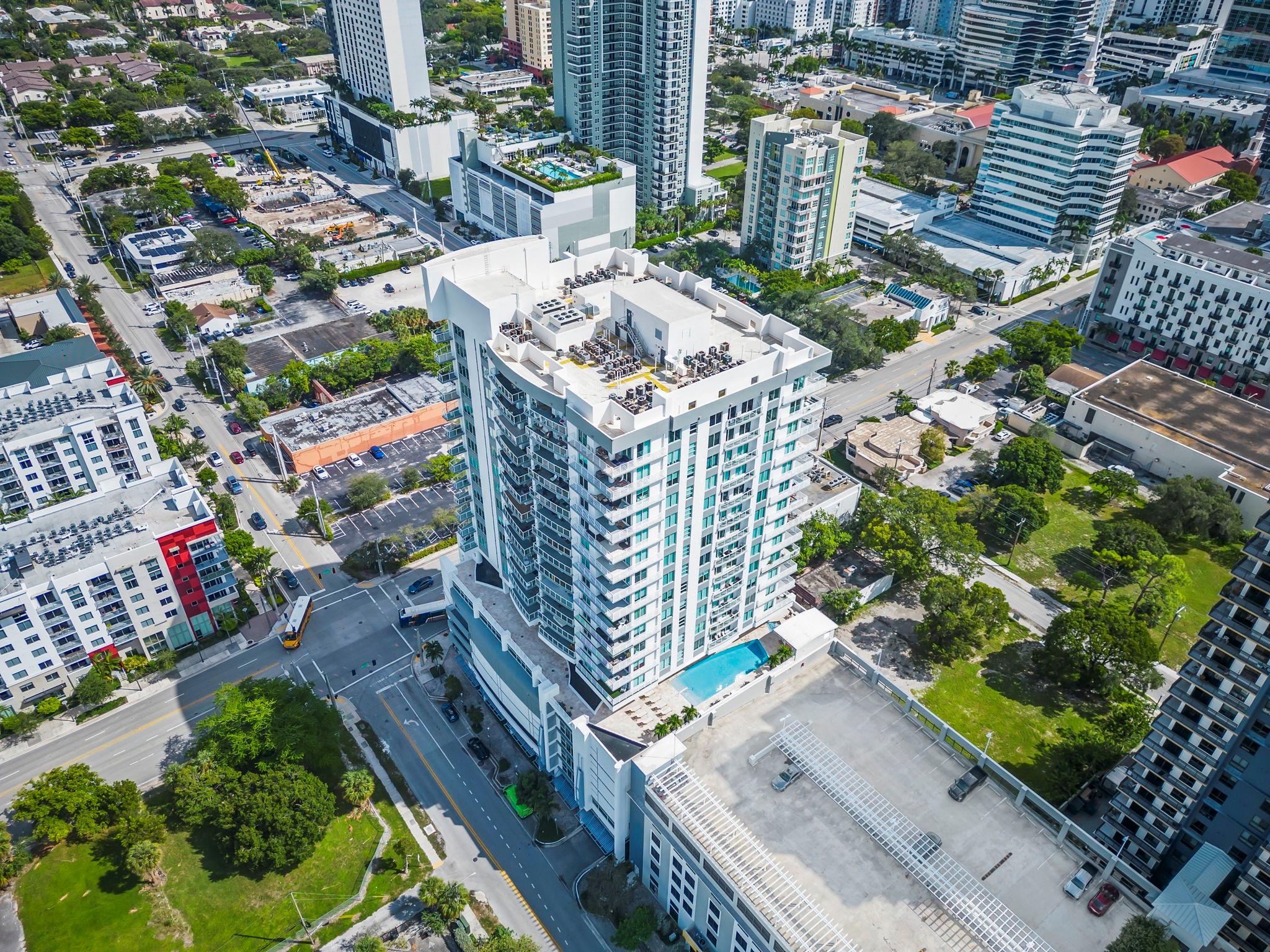 315 NE 3rd Ave 1001