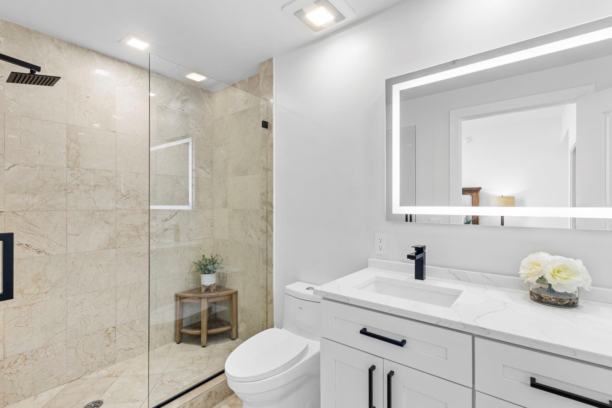 315 NE 3rd Ave 1001
