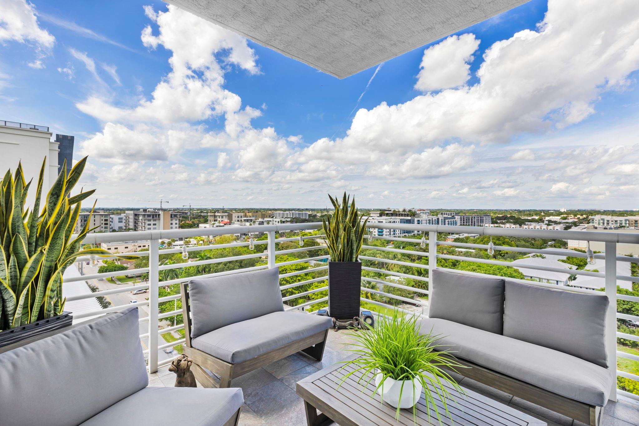 315 NE 3rd Ave 1001