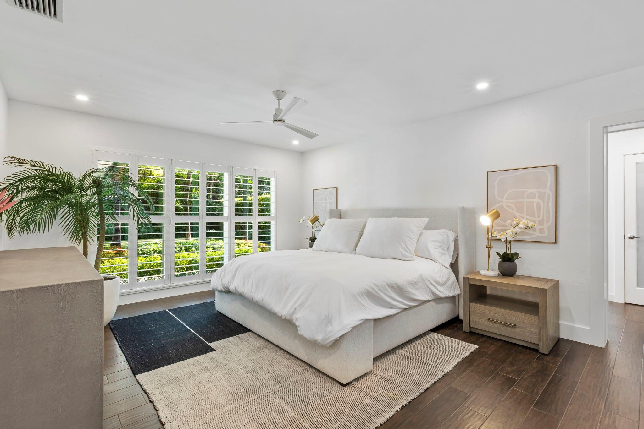 530 Middle River Drive