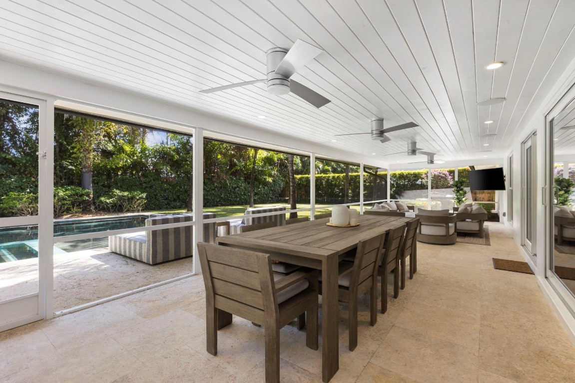 530 Middle River Drive