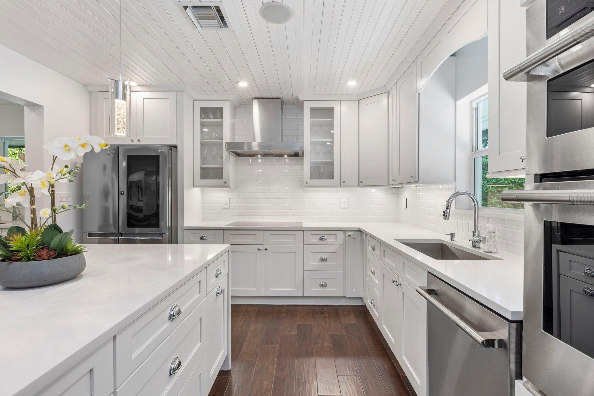 530 Middle River Drive