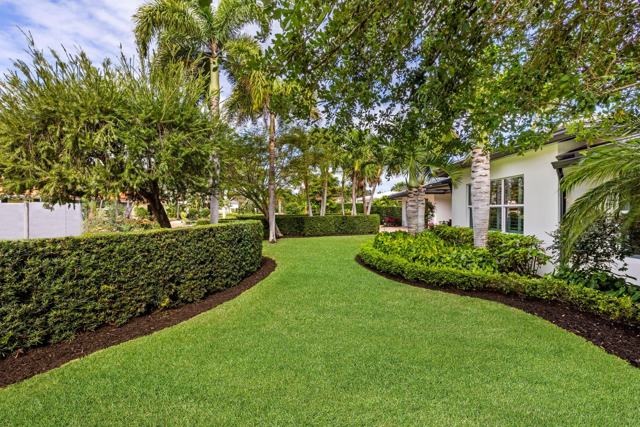 530 Middle River Drive