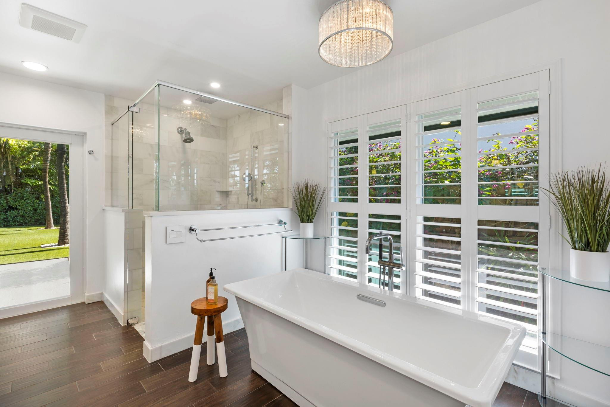 530 Middle River Drive