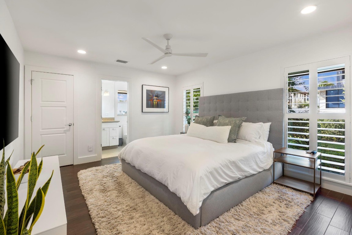 530 Middle River Drive