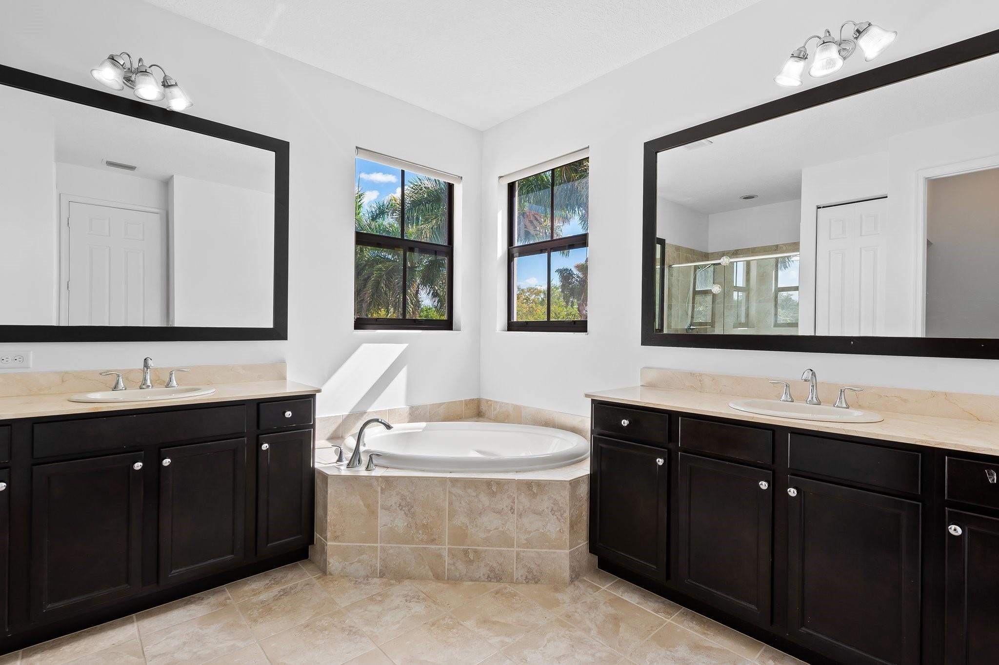 2673 NW 83rd Ter