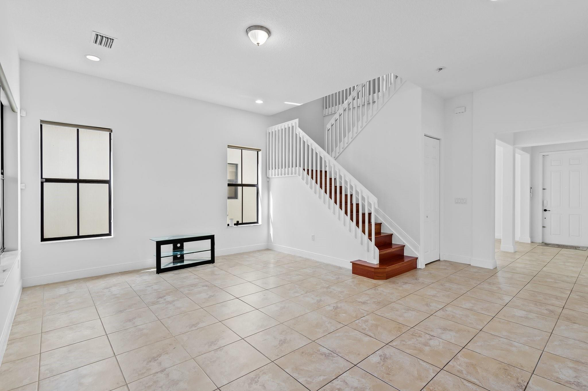 2673 NW 83rd Ter