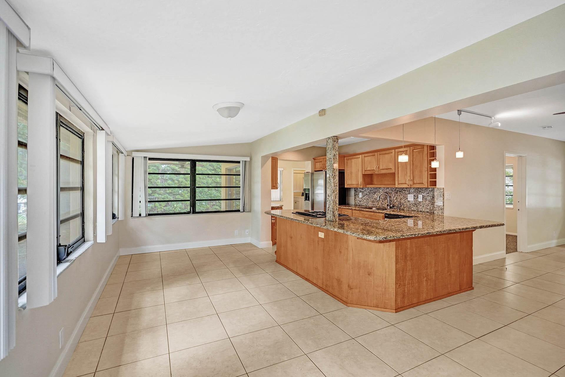 1208 Citrus Isle