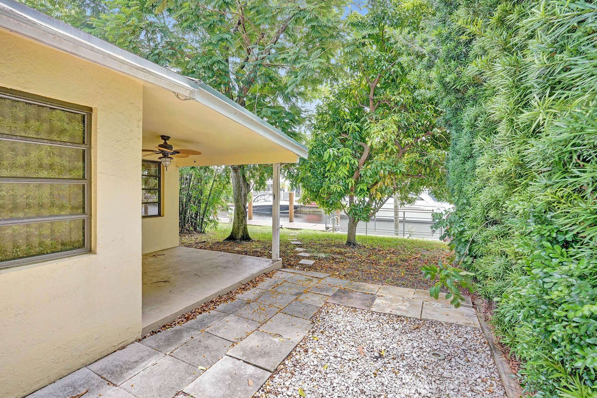 1208 Citrus Isle