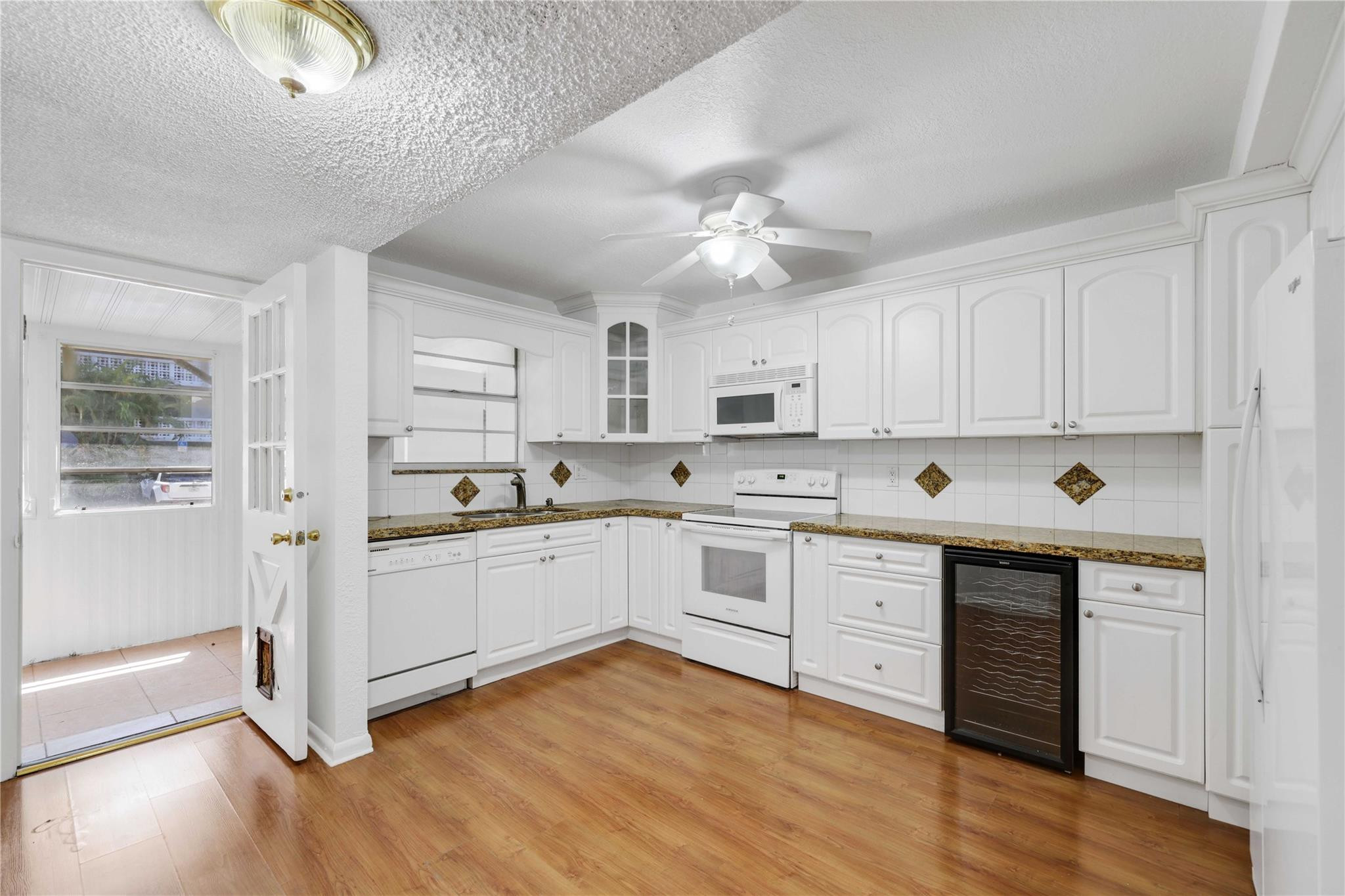 1321 N 15th Ave 25