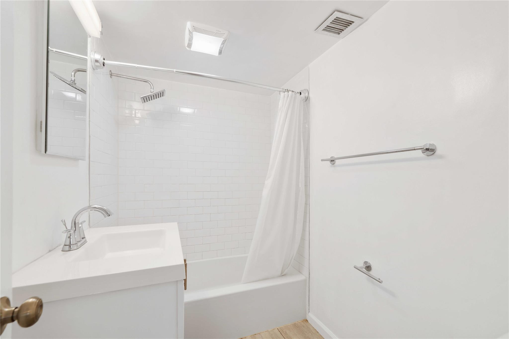 1321 N 15th Ave 25