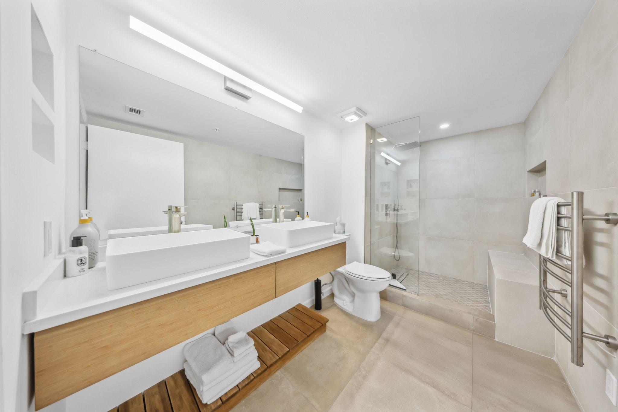 3020 NE 32nd Ave unit 903