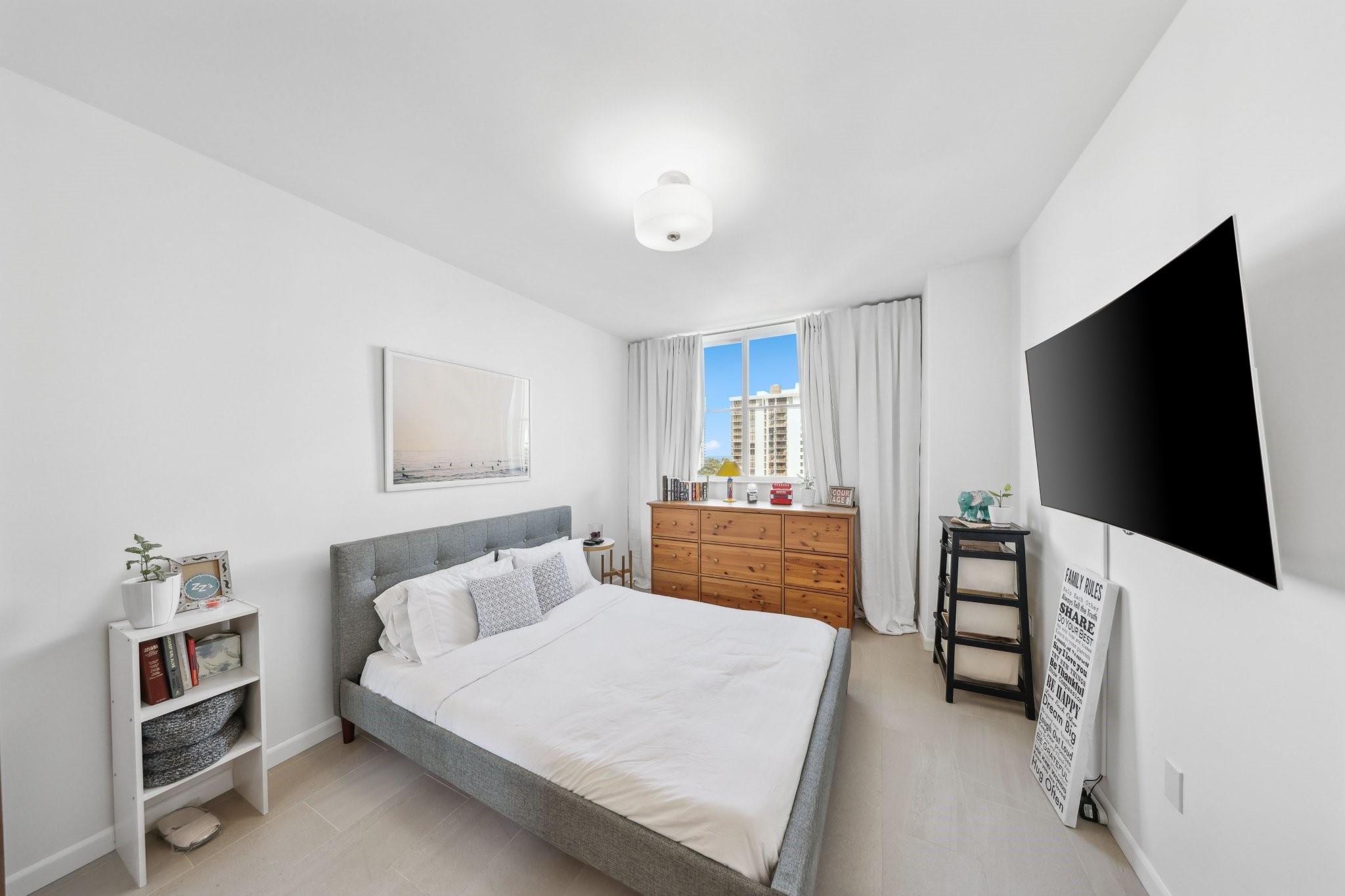 3020 NE 32nd Ave unit 903