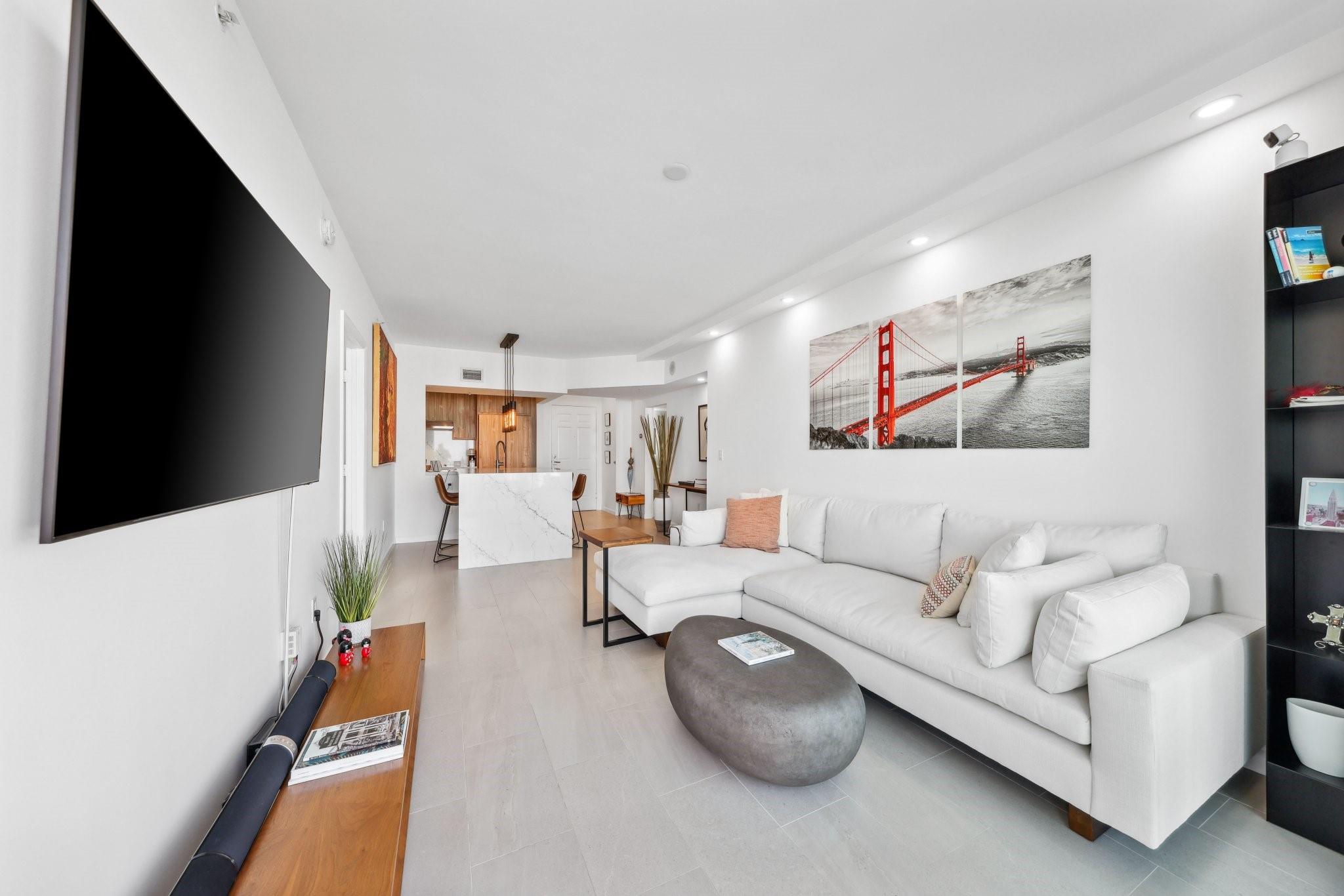 3020 NE 32nd Ave unit 903