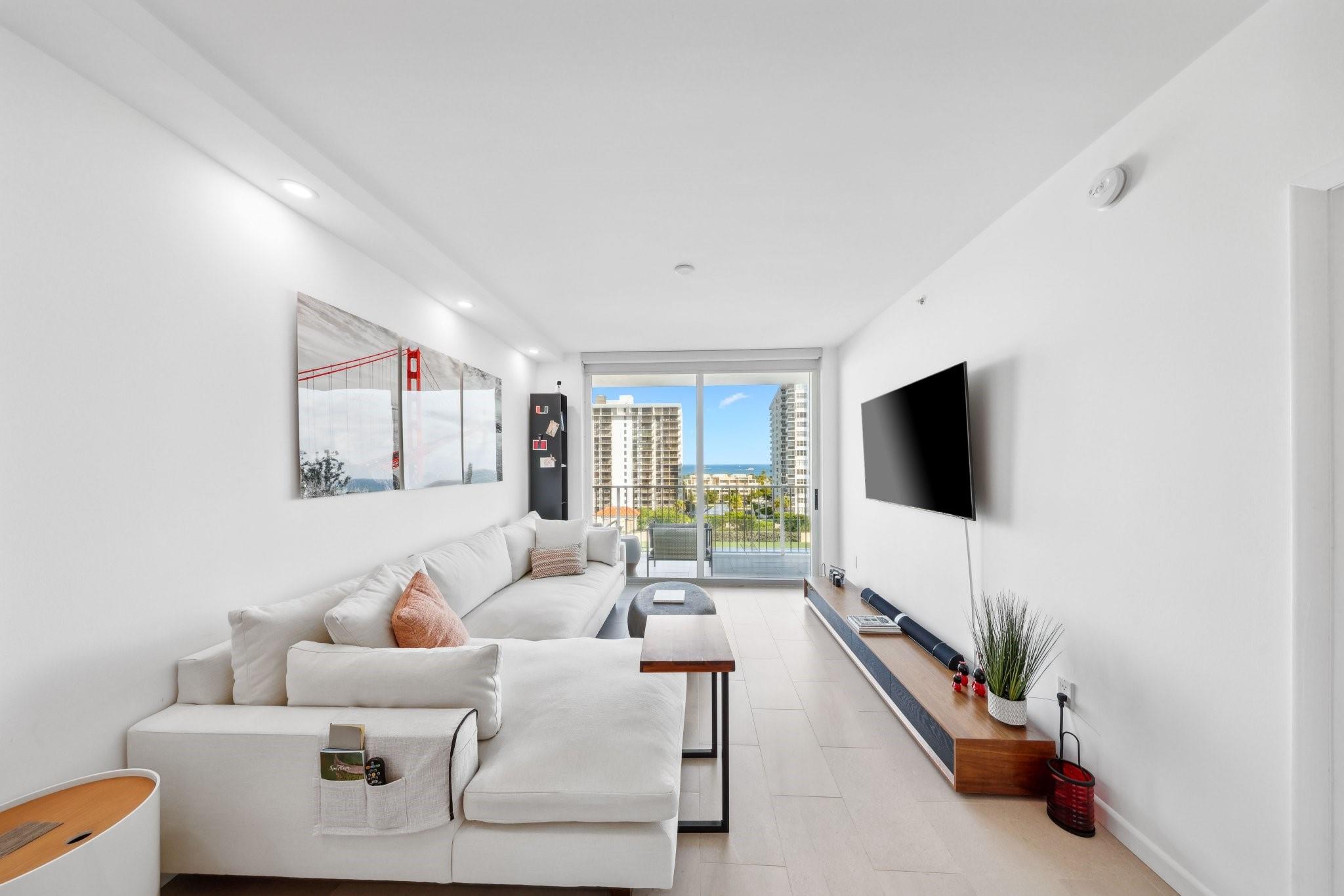 3020 NE 32nd Ave unit 903
