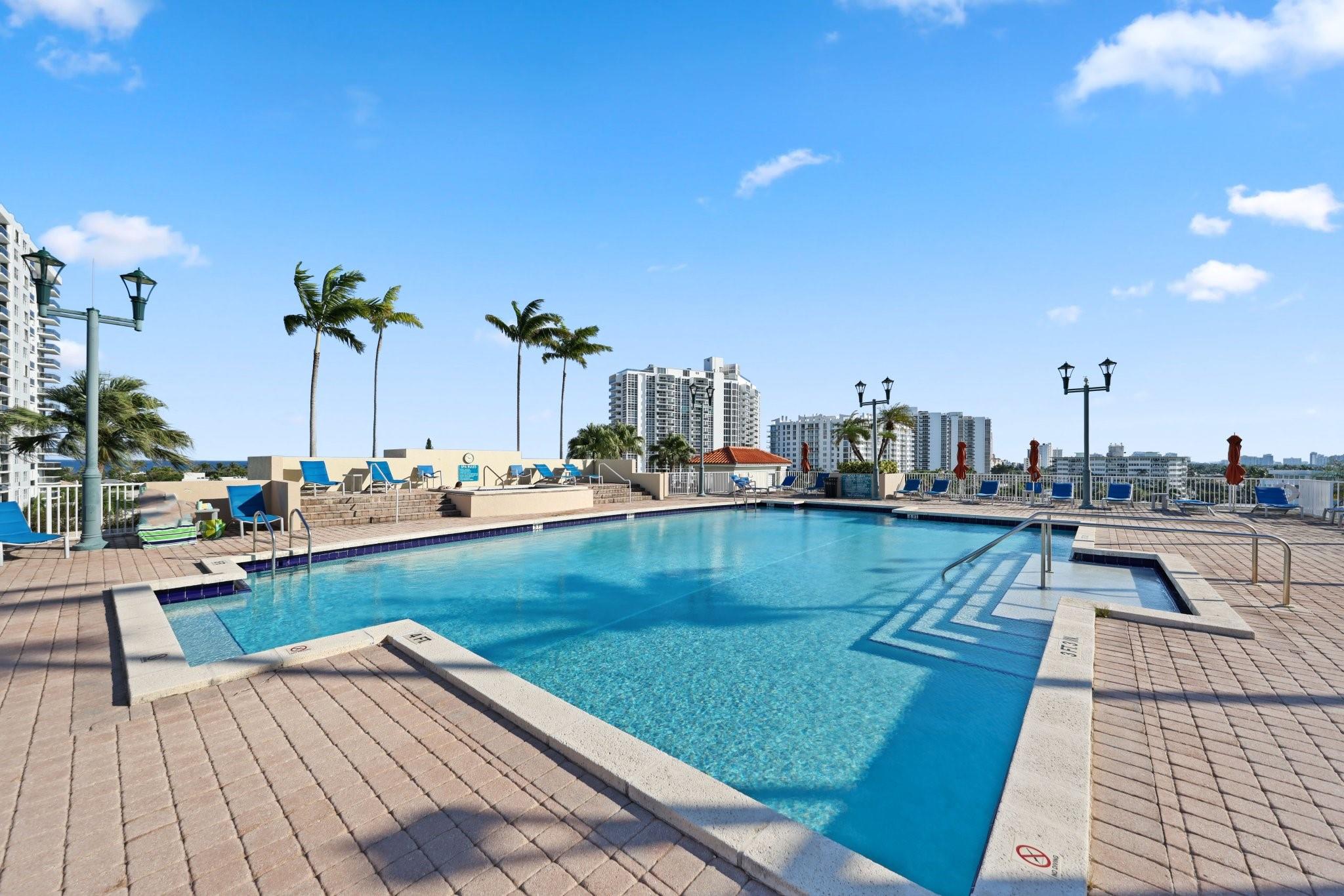 3020 NE 32nd Ave unit 903