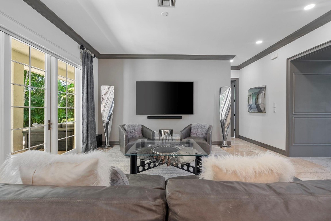 408 Seven Isles Drive