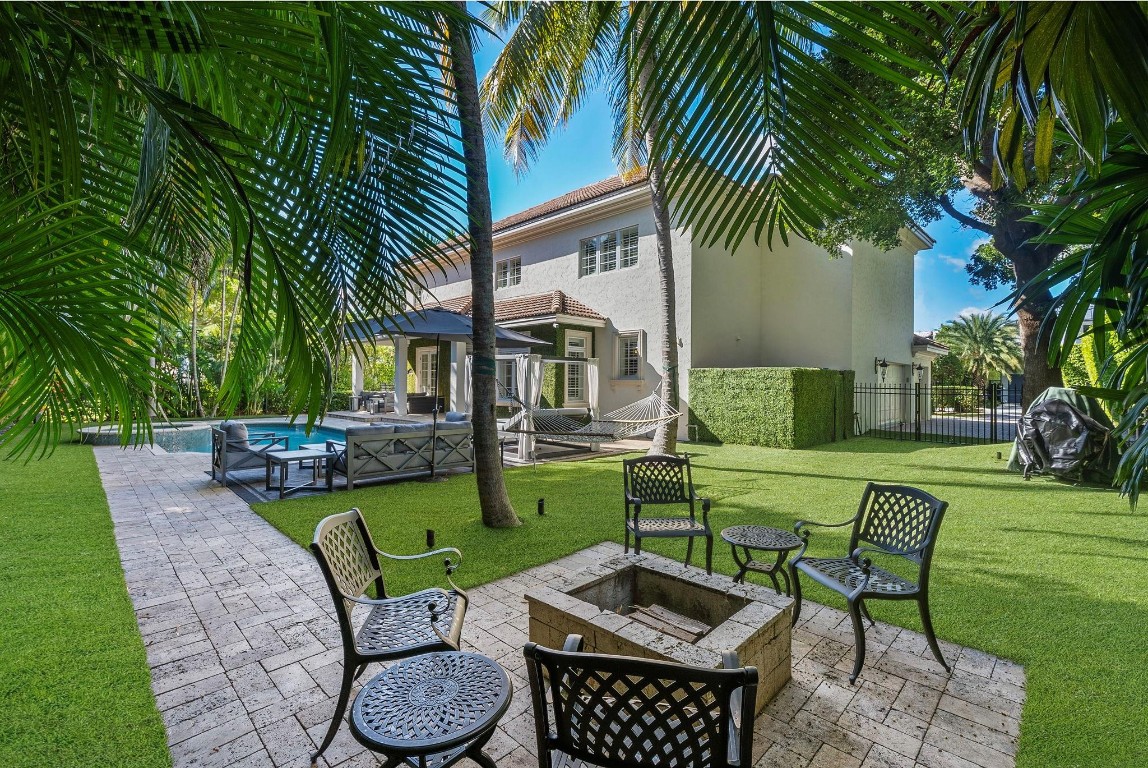 408 Seven Isles Drive