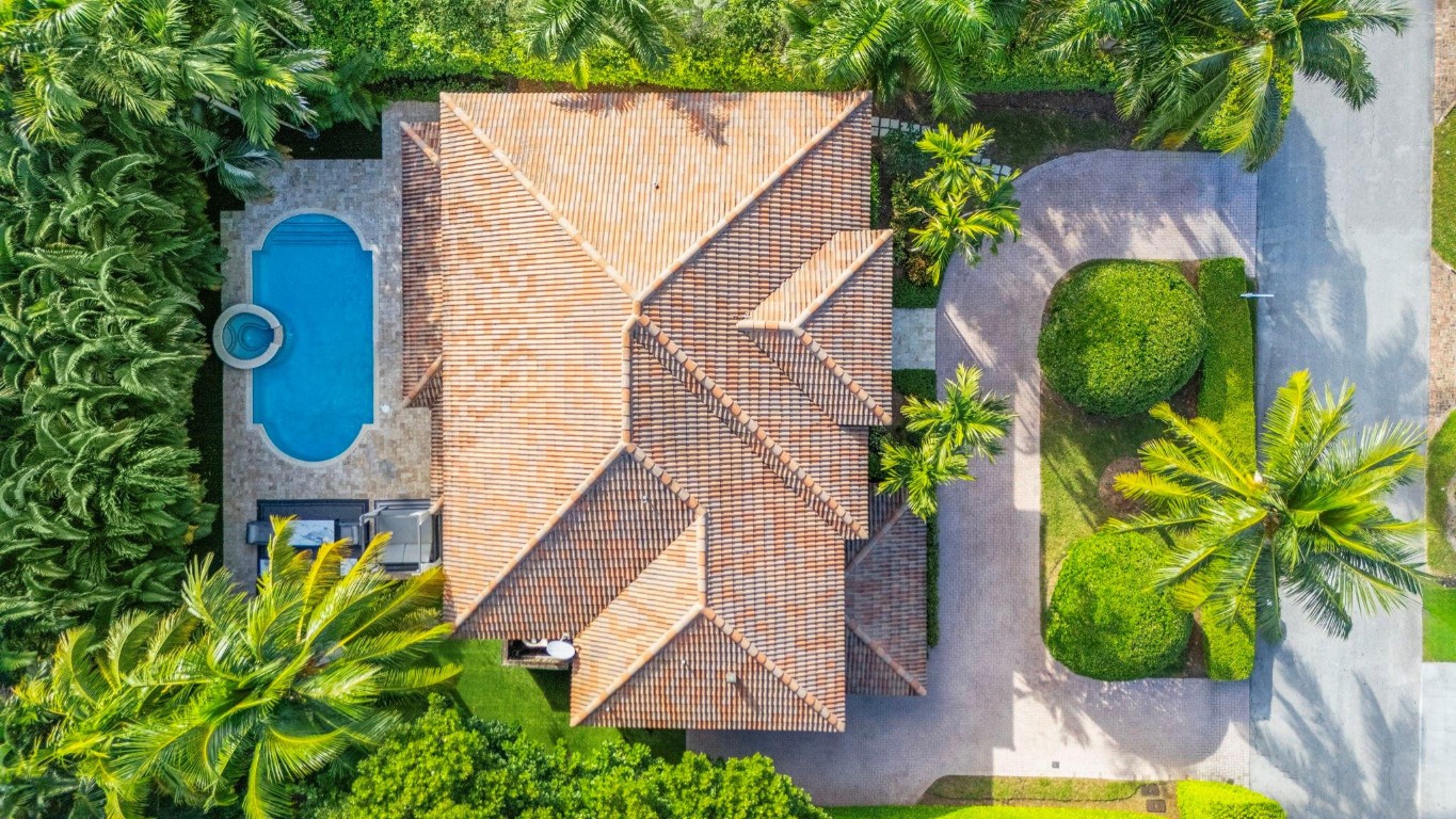 408 Seven Isles Drive