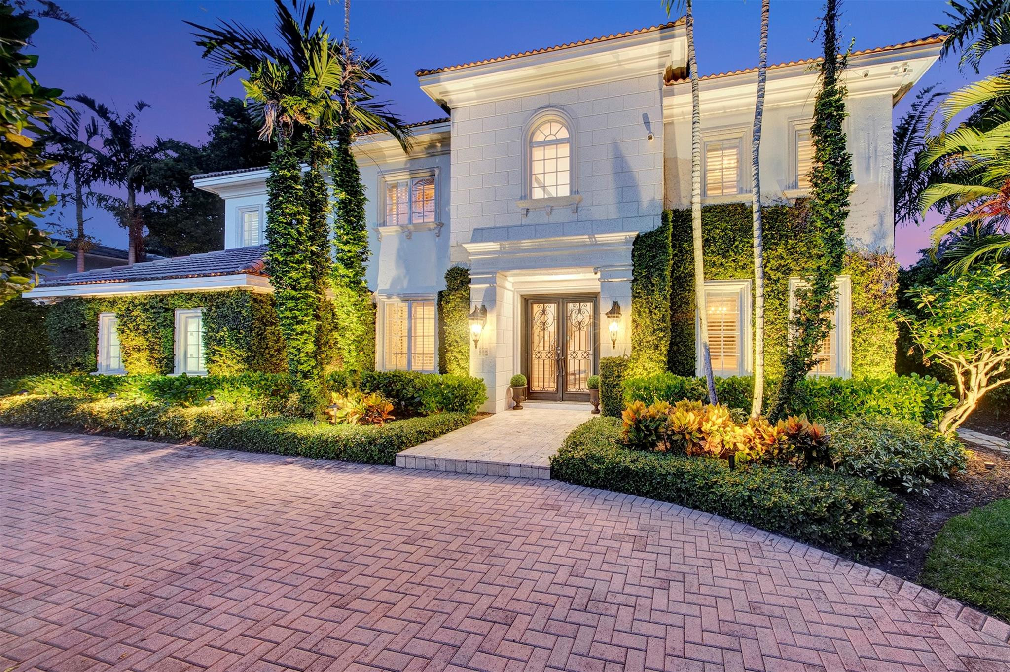 408 Seven Isles Drive