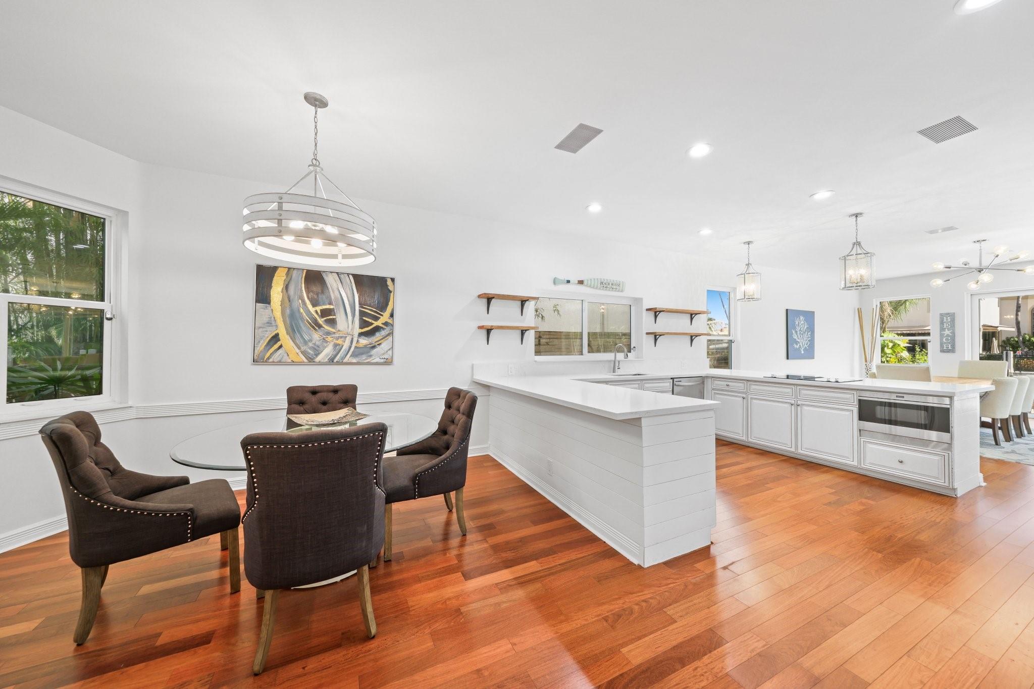 808 Solar Isle Dr