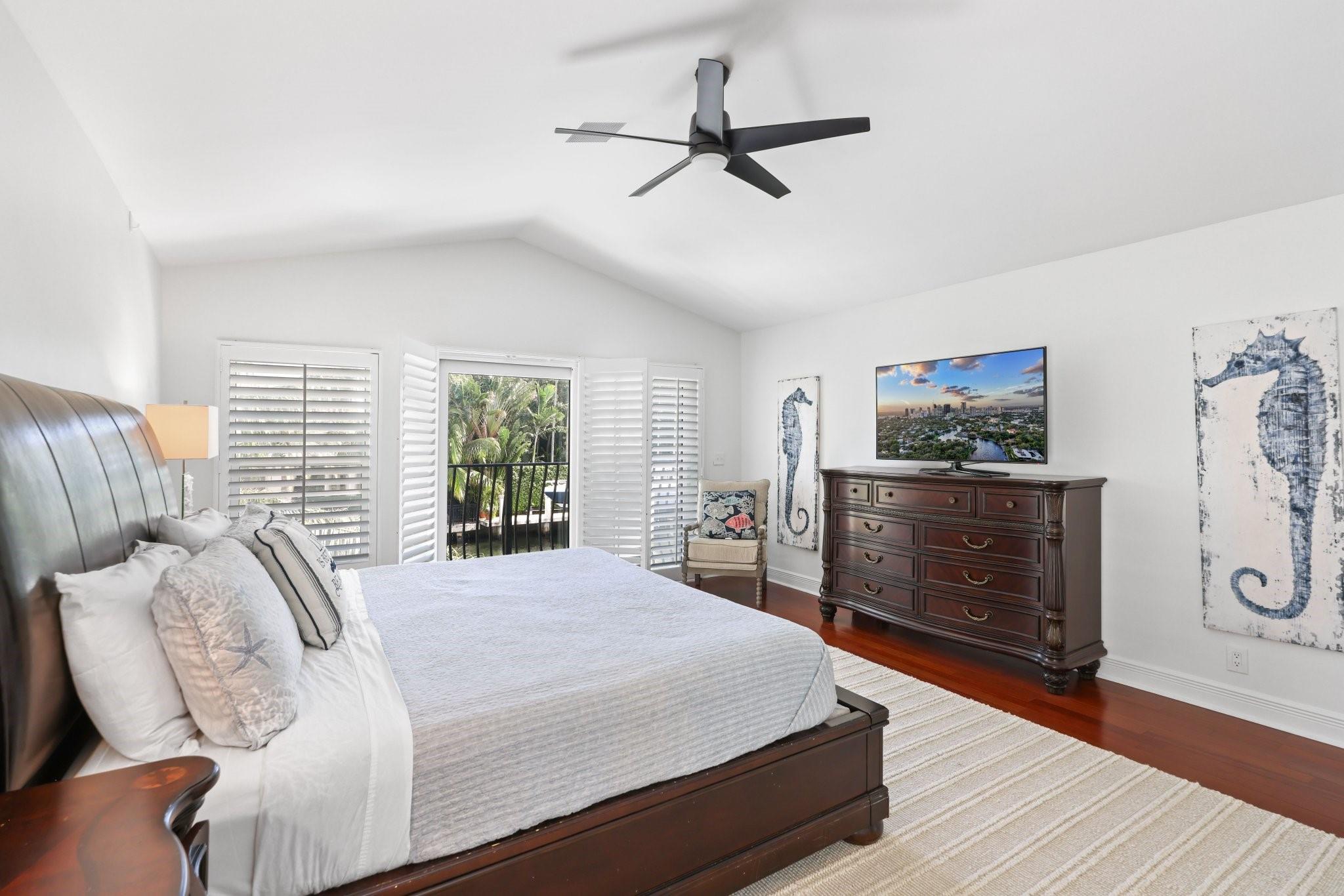 808 Solar Isle Dr