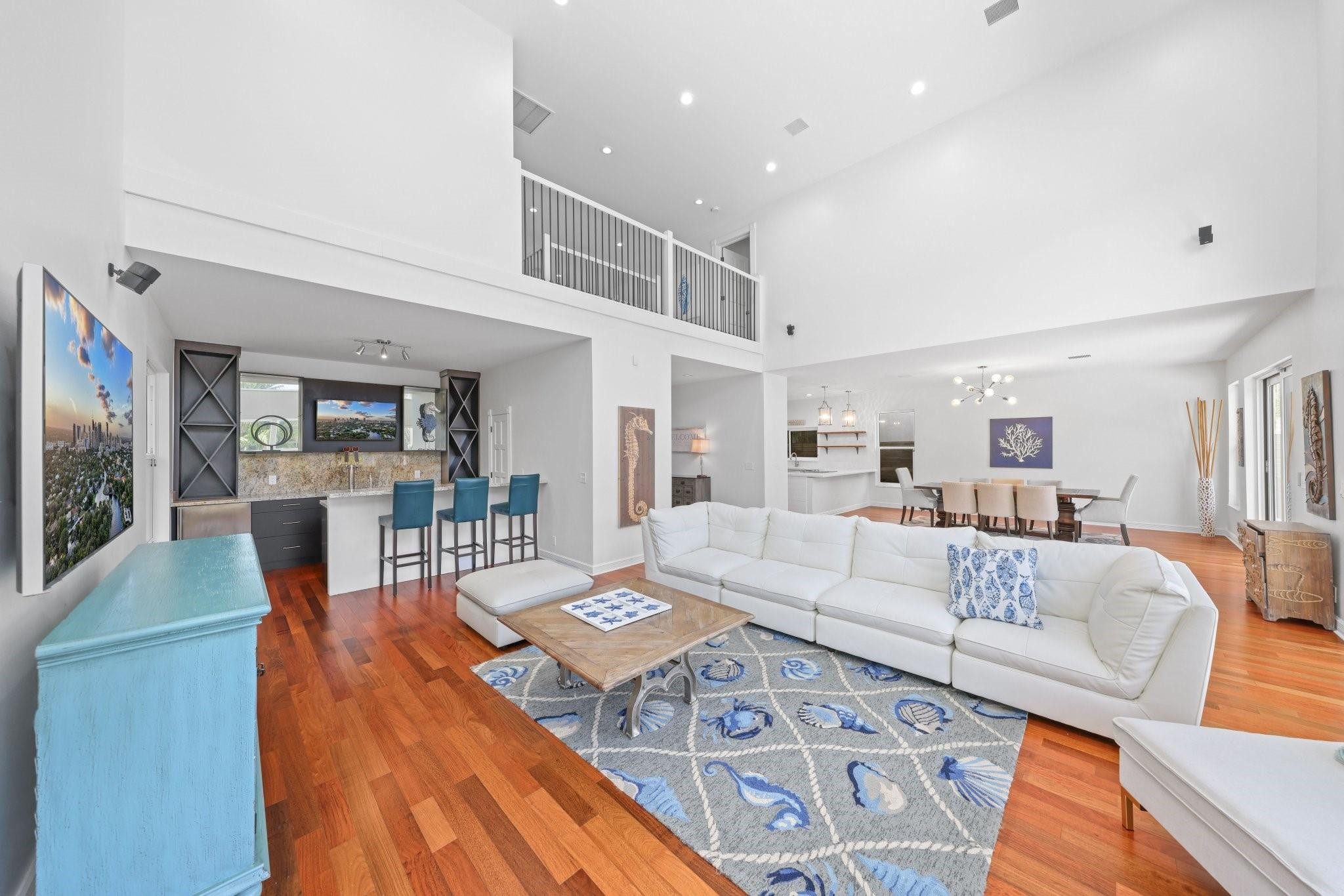 808 Solar Isle Dr