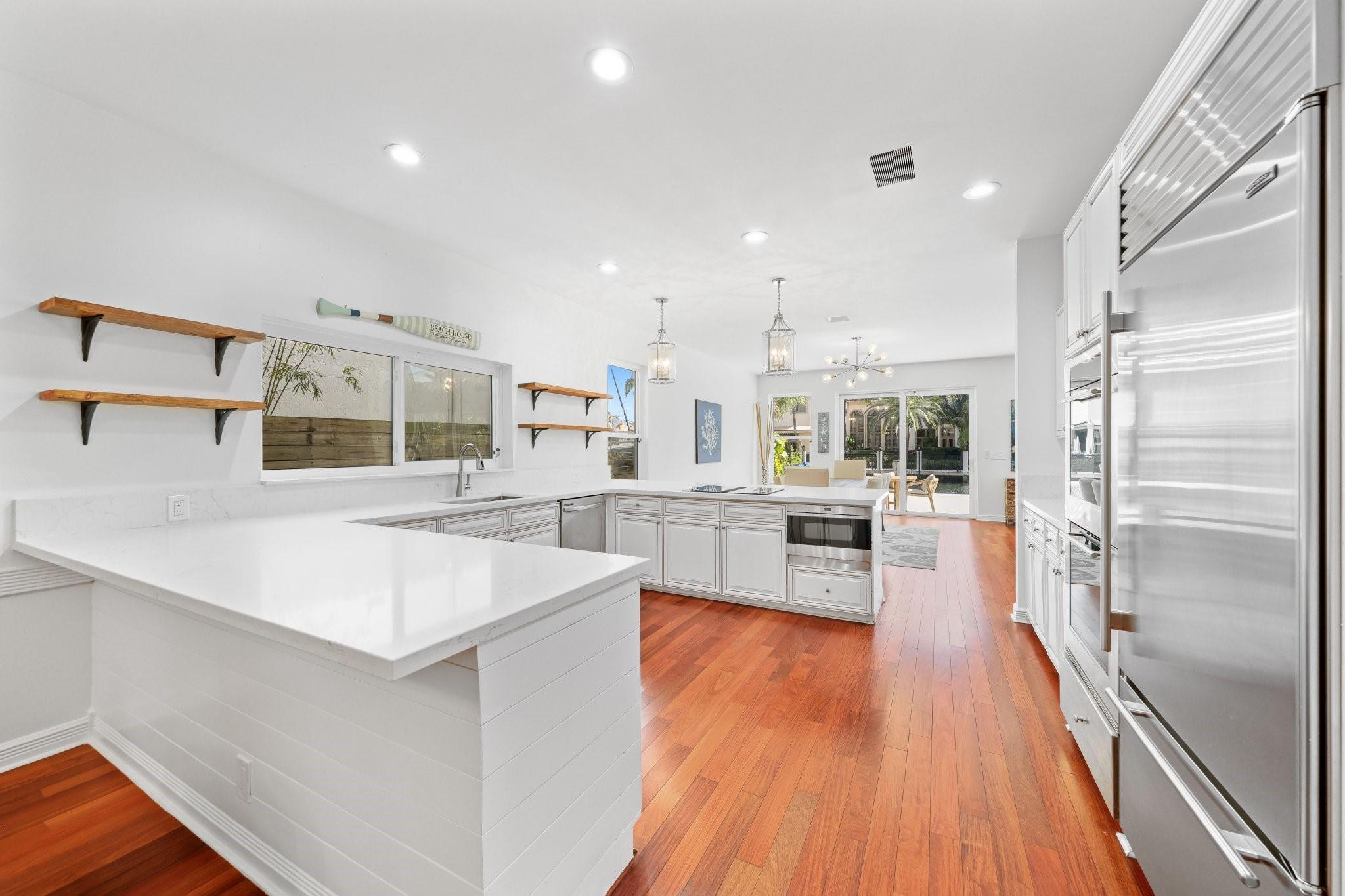 808 Solar Isle Dr