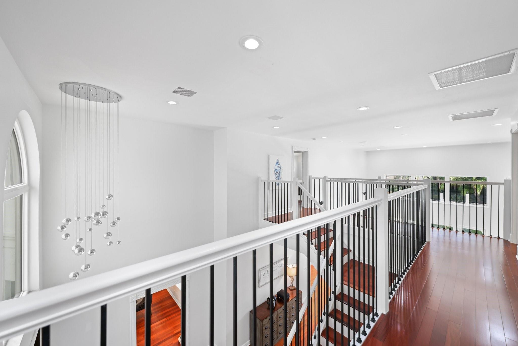 808 Solar Isle Dr