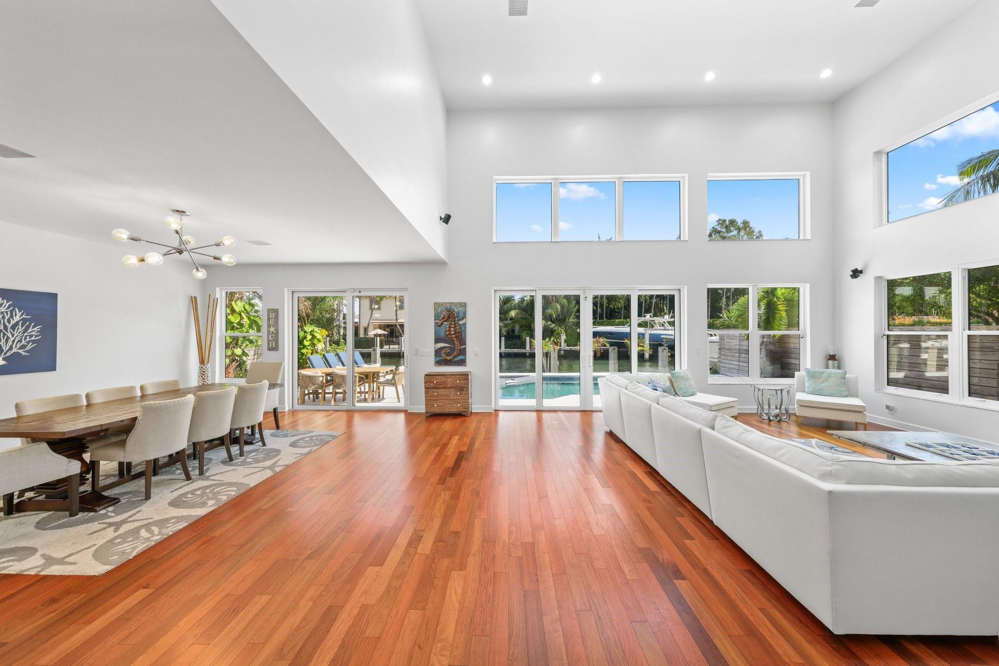 808 Solar Isle Dr