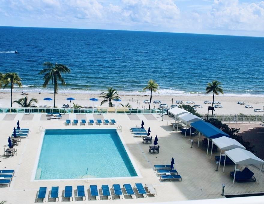3900 Galt Ocean Dr 412