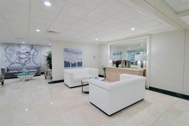 3900 Galt Ocean Dr 412