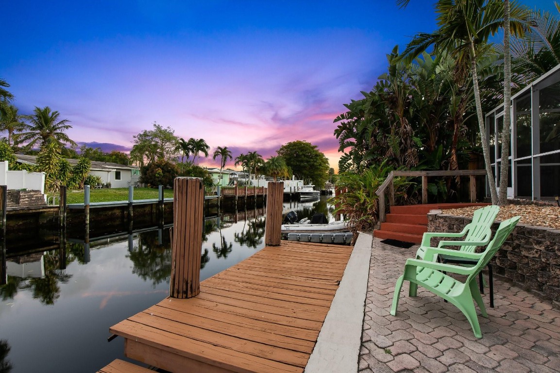 2430 Bimini Ln