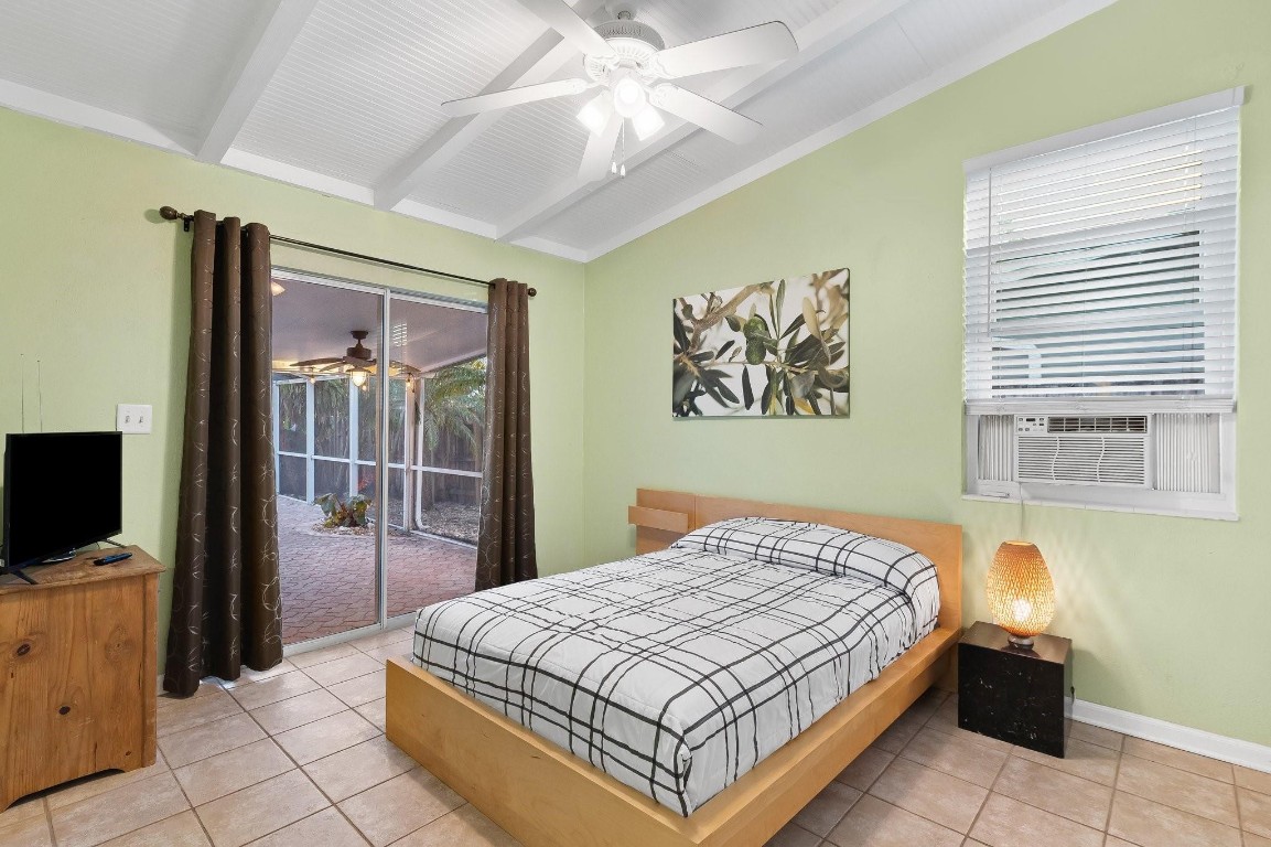 2430 Bimini Ln