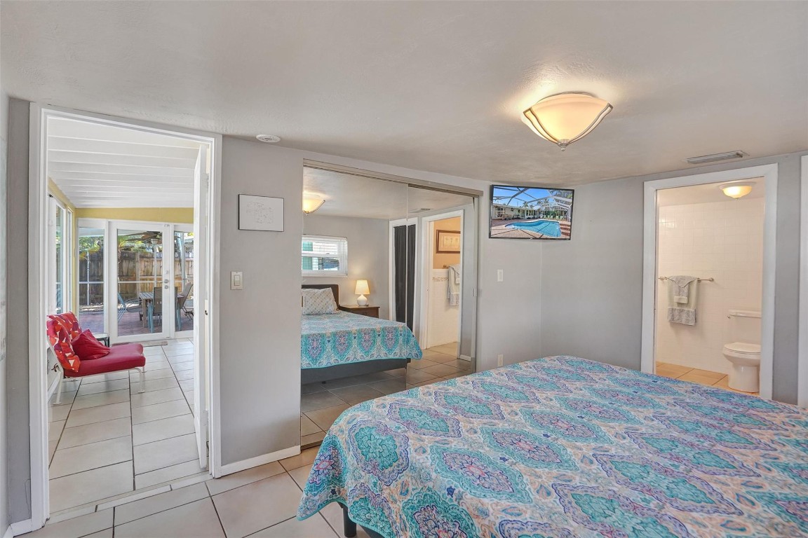 2430 Bimini Ln