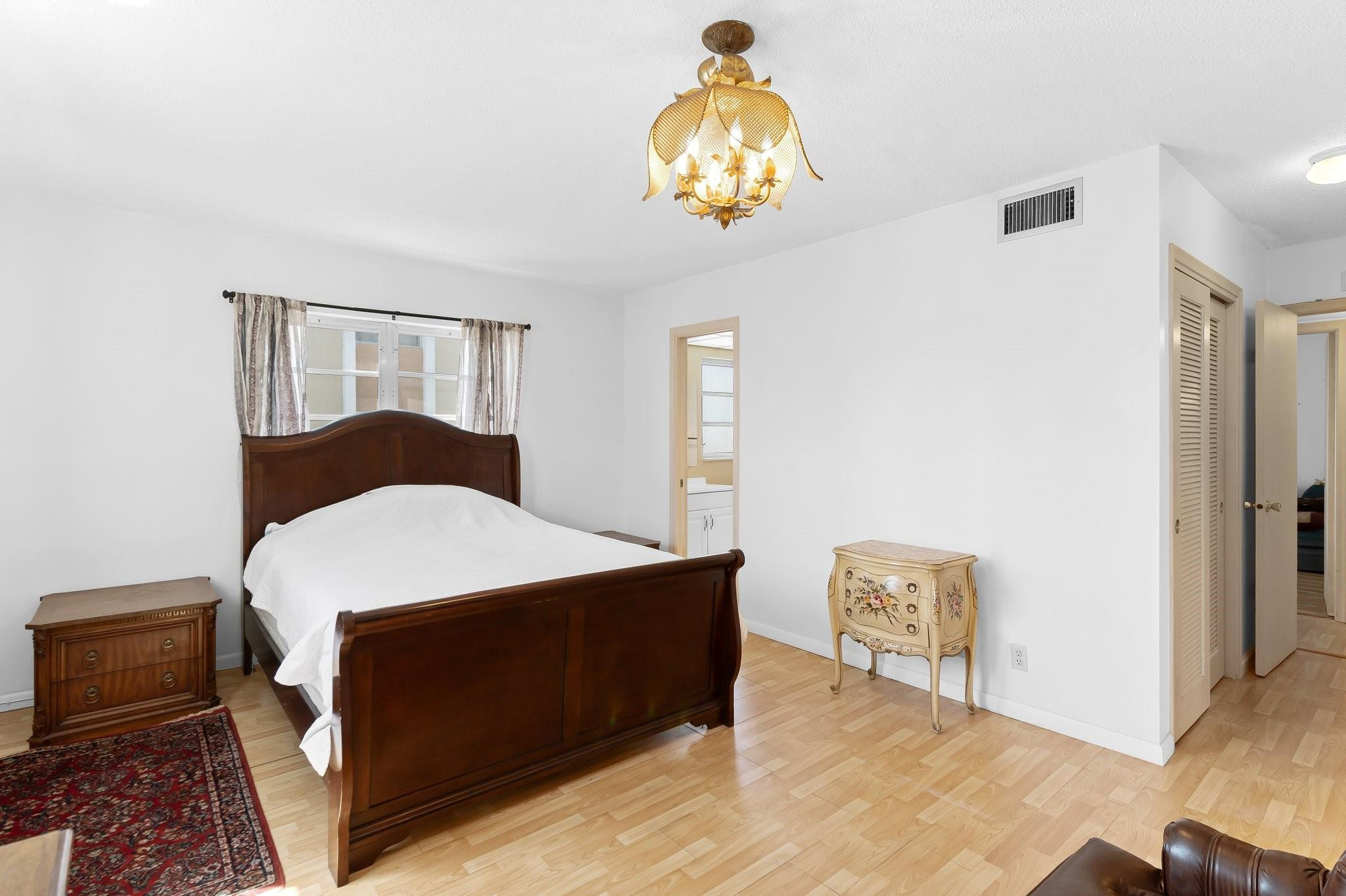 619 NE 14th Ave 508