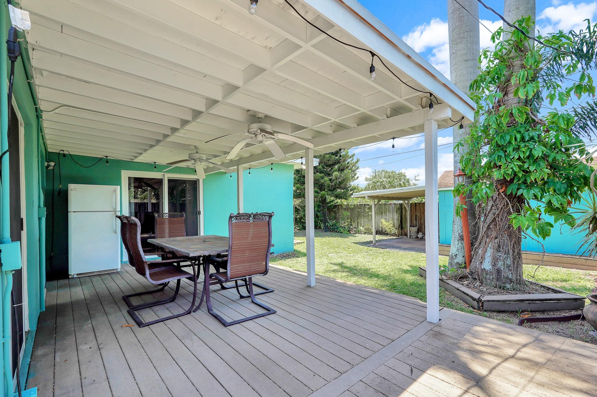320 NW 51st Ct
