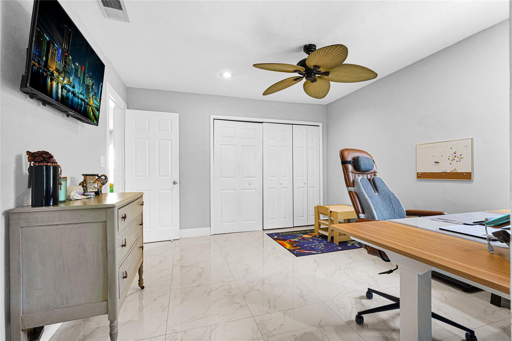 320 NW 51st Ct