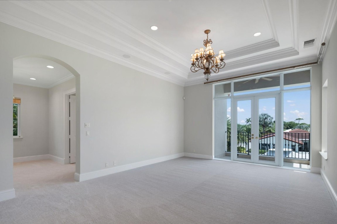 501 Golden Harbour Dr