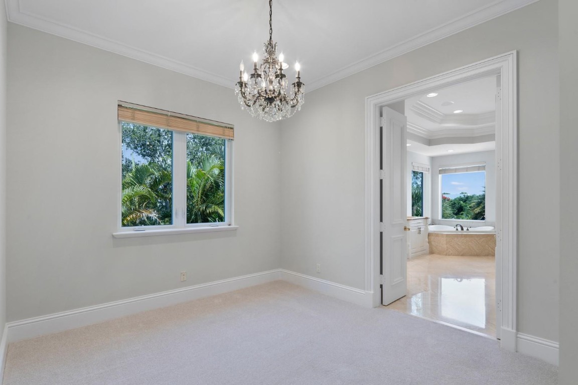 501 Golden Harbour Dr