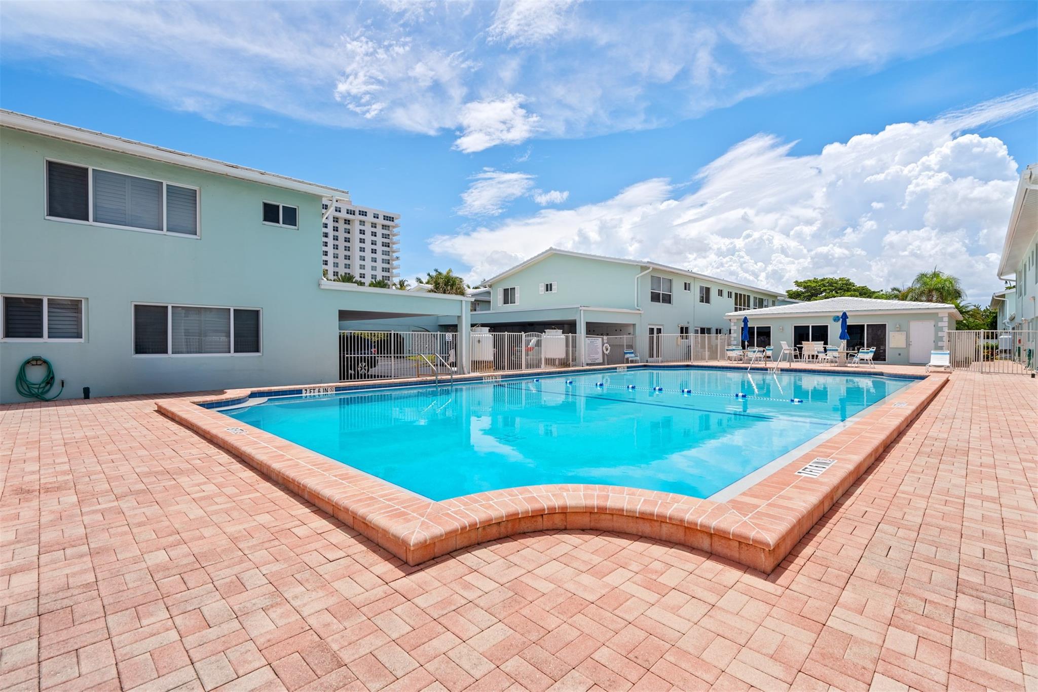 5400 N Ocean Blvd 1