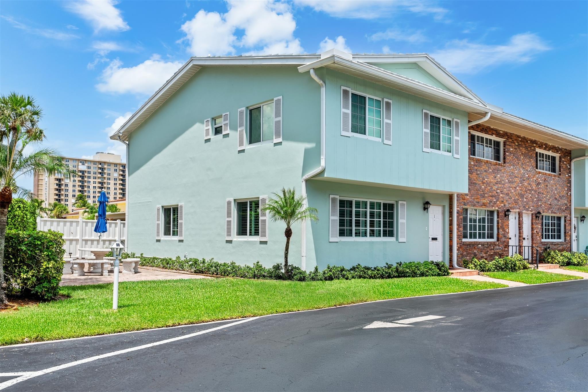 5400 N Ocean Blvd 1