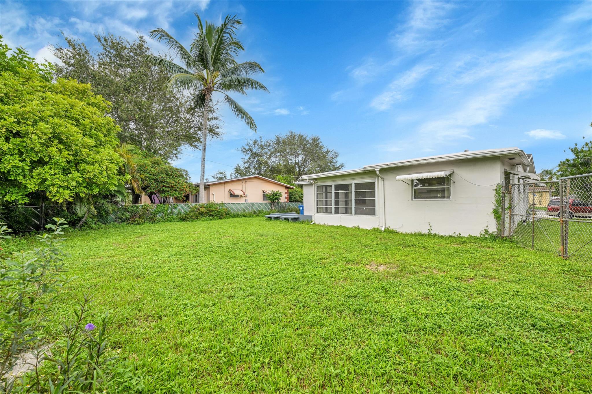 8360 NW 26th St
